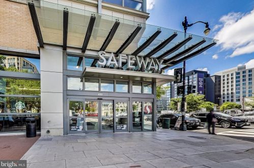 400 Massachusetts Ave, Washington DC  20001-6800 exterior