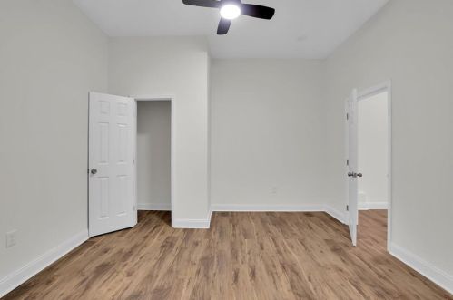 2199 Collins Dr, Atlanta GA  30318-1217 exterior