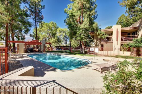 5035 10th Pl, Phoenix AZ 85014-3240 exterior