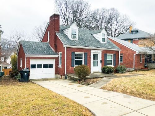 1917 Eastview Ave, Louisville, KY 40205-2537