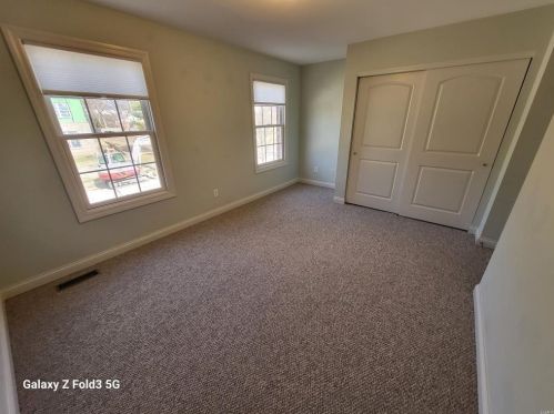 1 Crabapple Ct, Saint Louis MO 63132-3422 exterior