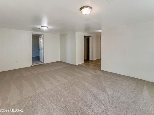 820 32nd St, Tucson AZ  85713-3615 exterior