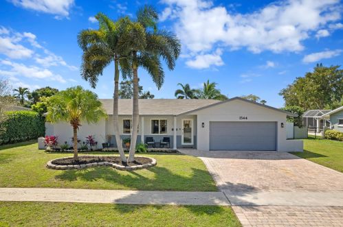 1544 13th Dr, Boca Raton FL  33486-5369 exterior