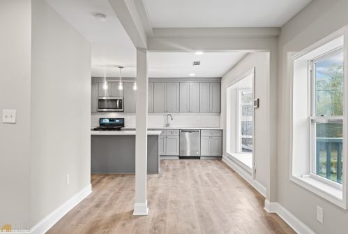 16 Eugenia St, Atlanta GA 30318-0026 exterior