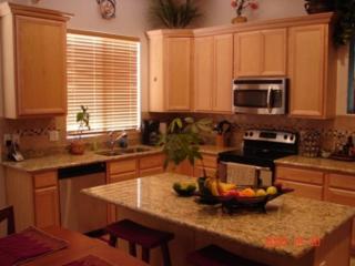 1201 Doolan Dr, Tucson AZ  85755-8515 exterior