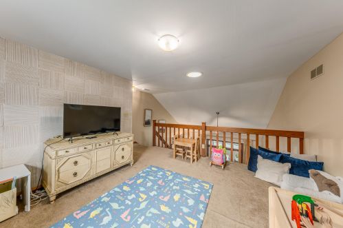 2951 Superior St, Milwaukee WI 53207-3074 exterior