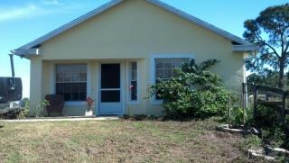10780 Carlton Rd, Fort Pierce, FL 34987-3422