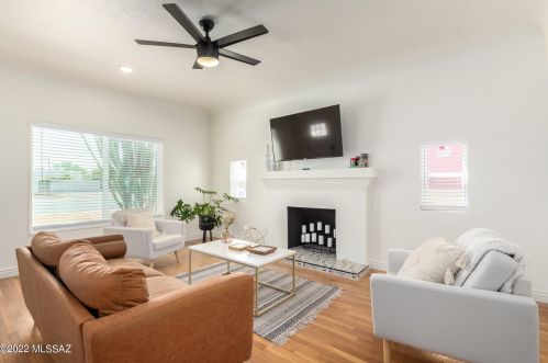 2109 Grant Rd, Tucson AZ  85719-3412 exterior