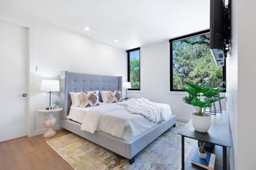 205 El Paso St, Austin TX 78704-6321 exterior