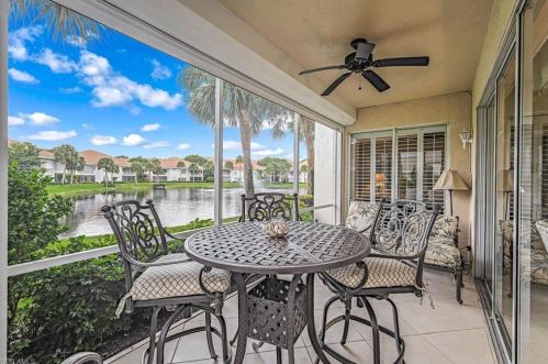 8471 Abbington Cir, Naples FL 34108-7716 exterior
