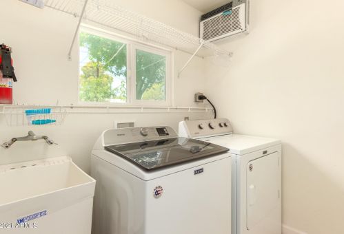 6138 9th Ave, Phoenix AZ  85013-1409 exterior