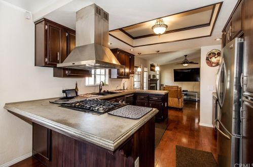 19014 Mariposa Ave, Riverside CA 92508-9618 exterior