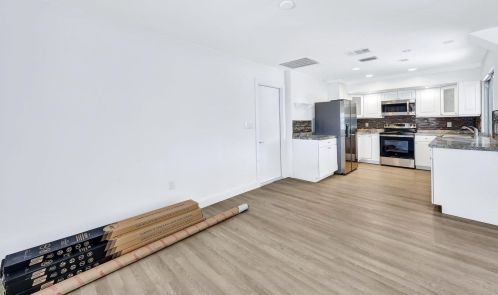 101 Jamaica Dr, Naples FL 34113-4006 exterior