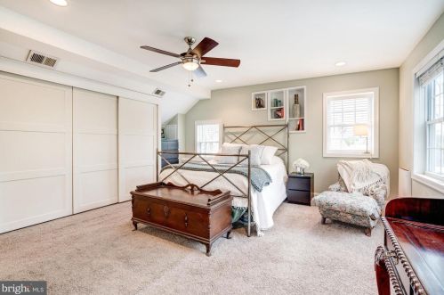 3240 Livingston St, Washington DC 20015-1756 exterior