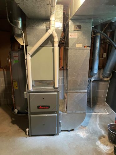 7549 Easy St, Sylvan Beach MI 49461-9508 exterior