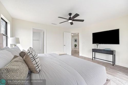 314 Thornhill Dr, Fort Pierce FL  34983-3701 exterior