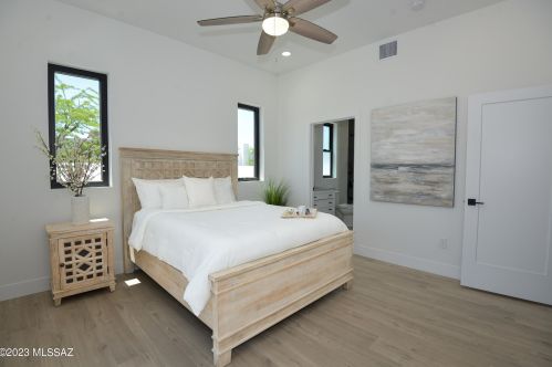 2302 5th St, Tucson AZ  85719-5209 exterior