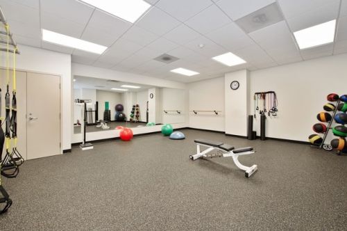 260 Chestnut St, Chicago IL 60610-3112 exterior