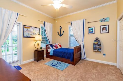 15704 Mifflin Ct, Tampa FL exterior