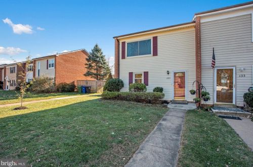 131 Catoctin Cir, Leesburg VA  20175-3808 exterior