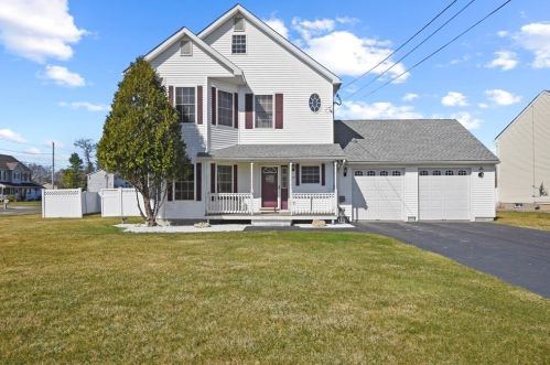 24 Konkel Ave, Webster, MA 01570-3543