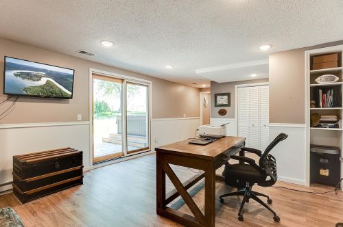 990 County Rd 92, Maple Plain MN 55359-9577 exterior