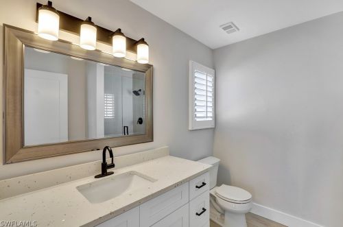 7766 Emerald Cir, Naples FL 34109-0707 exterior