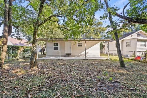 3203 Ellicott St, Tampa FL 33614-6606 exterior