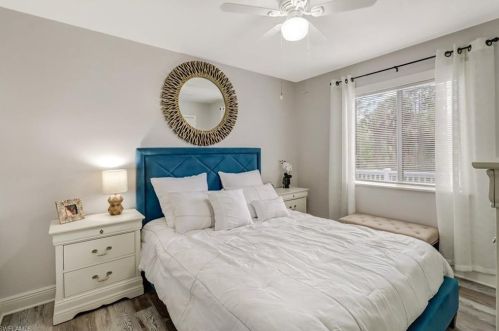 1234 Golden Gate Blvd, Naples FL 34120-3753 exterior