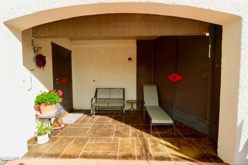 297 Calle Herboso, Green Valley, AZ 85614-4114