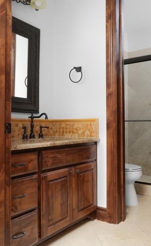 399 Cortona Dr, Austin TX 78746-4464 exterior