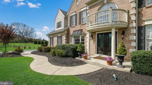 2706 Dillon Dr, Jamison PA 18929-1259 exterior