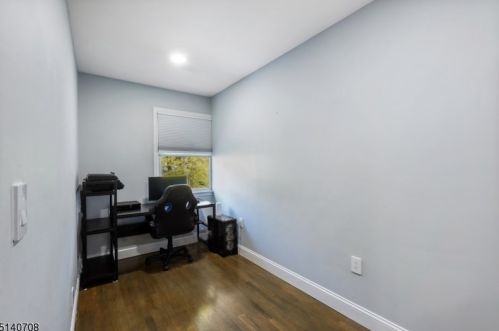 1626 Larkspur Dr, Mountainside NJ  07092-1347 exterior