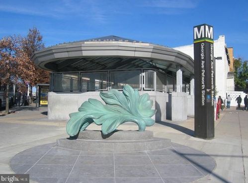 720 Taylor St, Washington DC  20017-2005 exterior