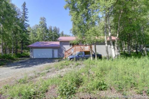 10130 Buffalo Mine Rd, Palmer, AK 99645-9282