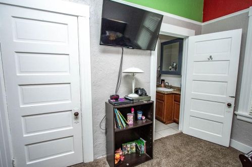 134 Vermont Ave, Turlock CA 95380-5353 exterior