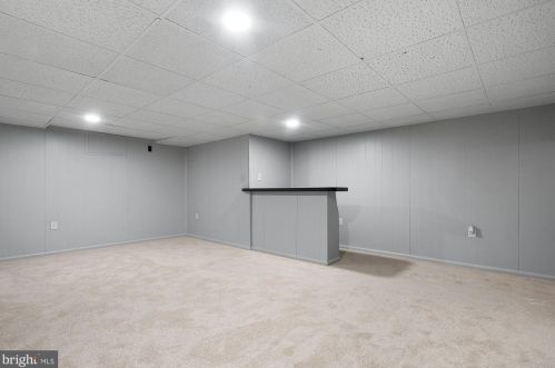 509 Diller Rd, Hanover PA 17331-4806 exterior