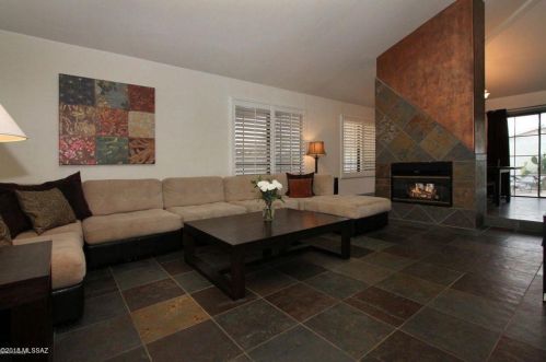 166 Forgeus Ave, Tucson AZ  85716-4717 exterior