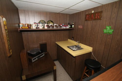 2474 94, Milwaukee WI 53224-5238 exterior