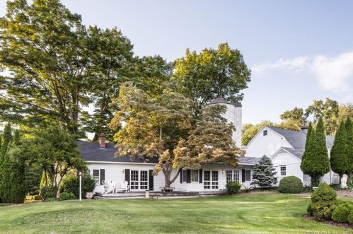 102 North St, Roxbury, CT 06783-1402