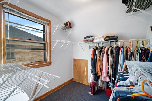 2188 81, Milwaukee WI 53219-3539 exterior