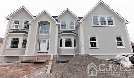 30 Duclos Ln, Edison NJ  08817-3467 exterior