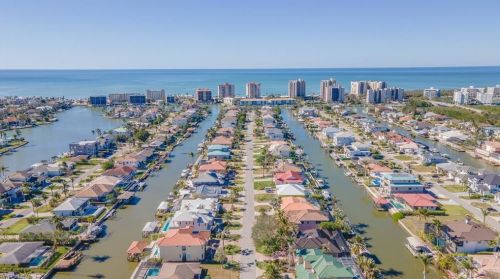 523 107 Ave, Naples FL 34108-1854 exterior