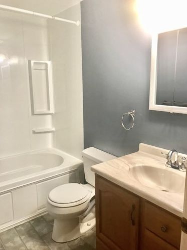 125 Sunrise Ter, Springfield MA 01119-2516 exterior