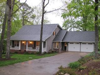 9305 Royal Shadows Dr, Chattanooga TN  37421-3420 exterior