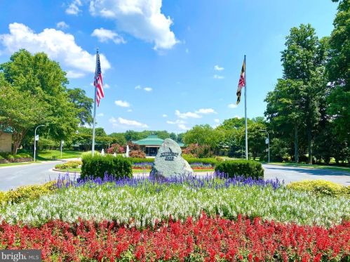 3510 Forest Edge Dr, Silver Spring MD  20906-1538 exterior