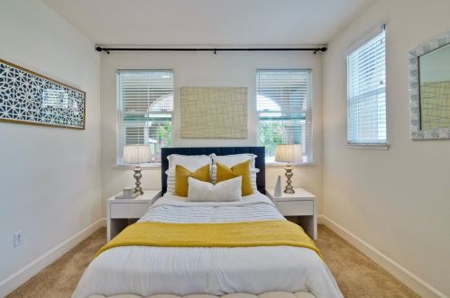 1924 Lee Way, Milpitas CA 95035-9014 exterior