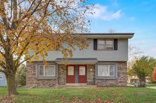 5833 117th St, Milwaukee, WI 53225-2208