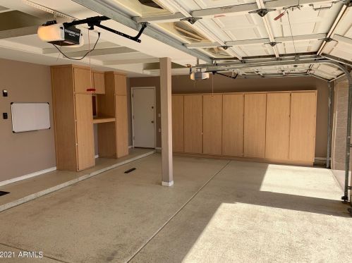 1340 Amberwood Dr, Phoenix AZ 85048-9314 exterior