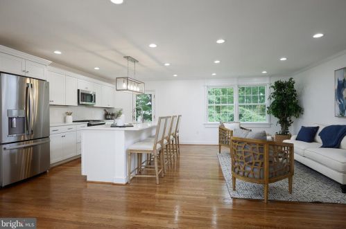 2405 Blue Valley Dr, Silver Spring MD 20904-5206 exterior